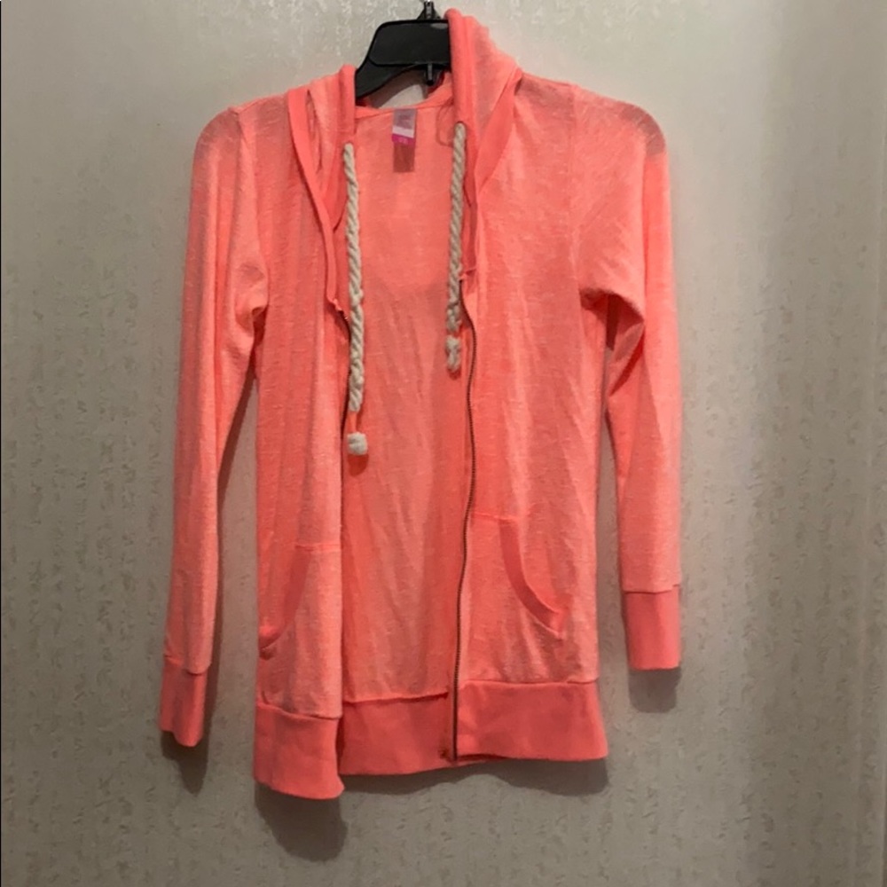 Light weight jacket